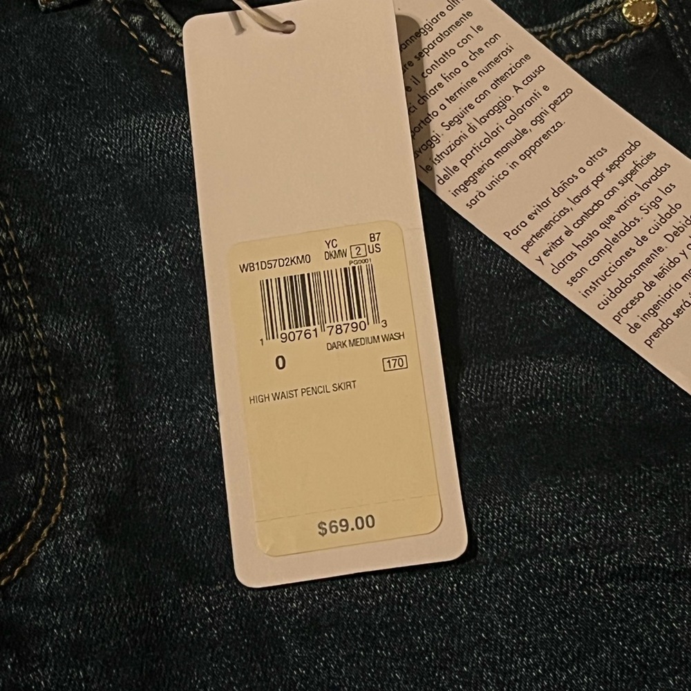 Guess denim skirt
